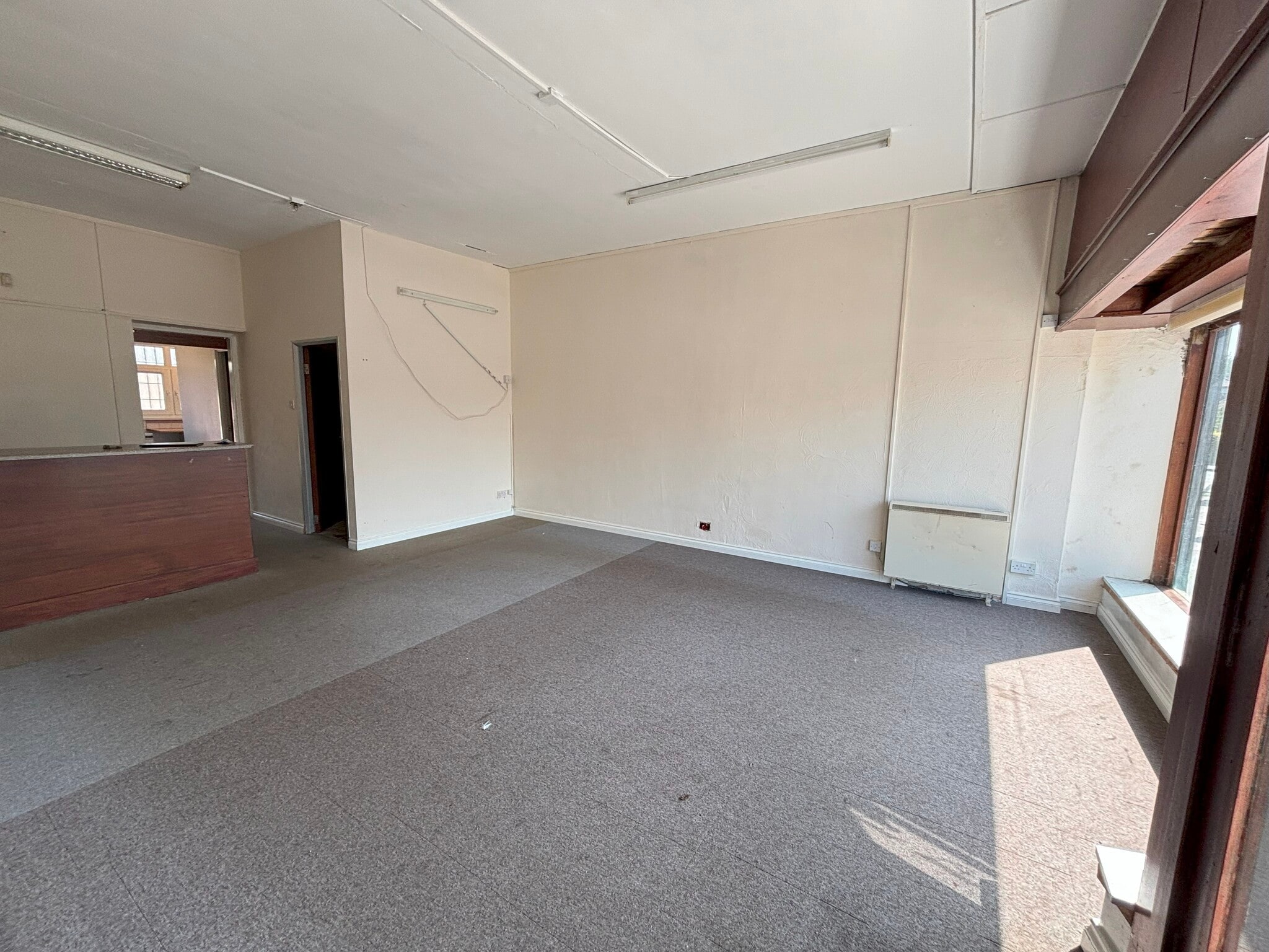 50-52 Lincluden Rd, Dumfries for lease Interior Photo- Image 1 of 2