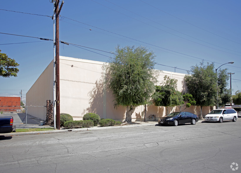 13629 Talc St, Santa Fe Springs, CA for lease - Building Photo - Image 2 of 2