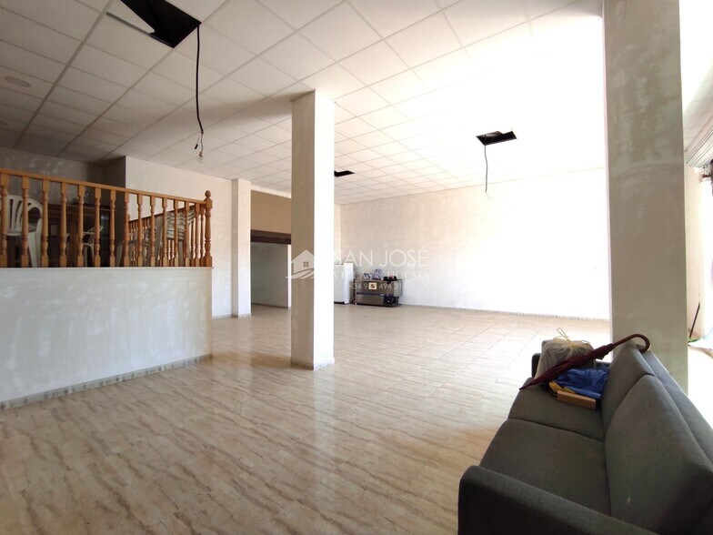 Retail in Aspe for sale - Building Photo - Image 2 of 16