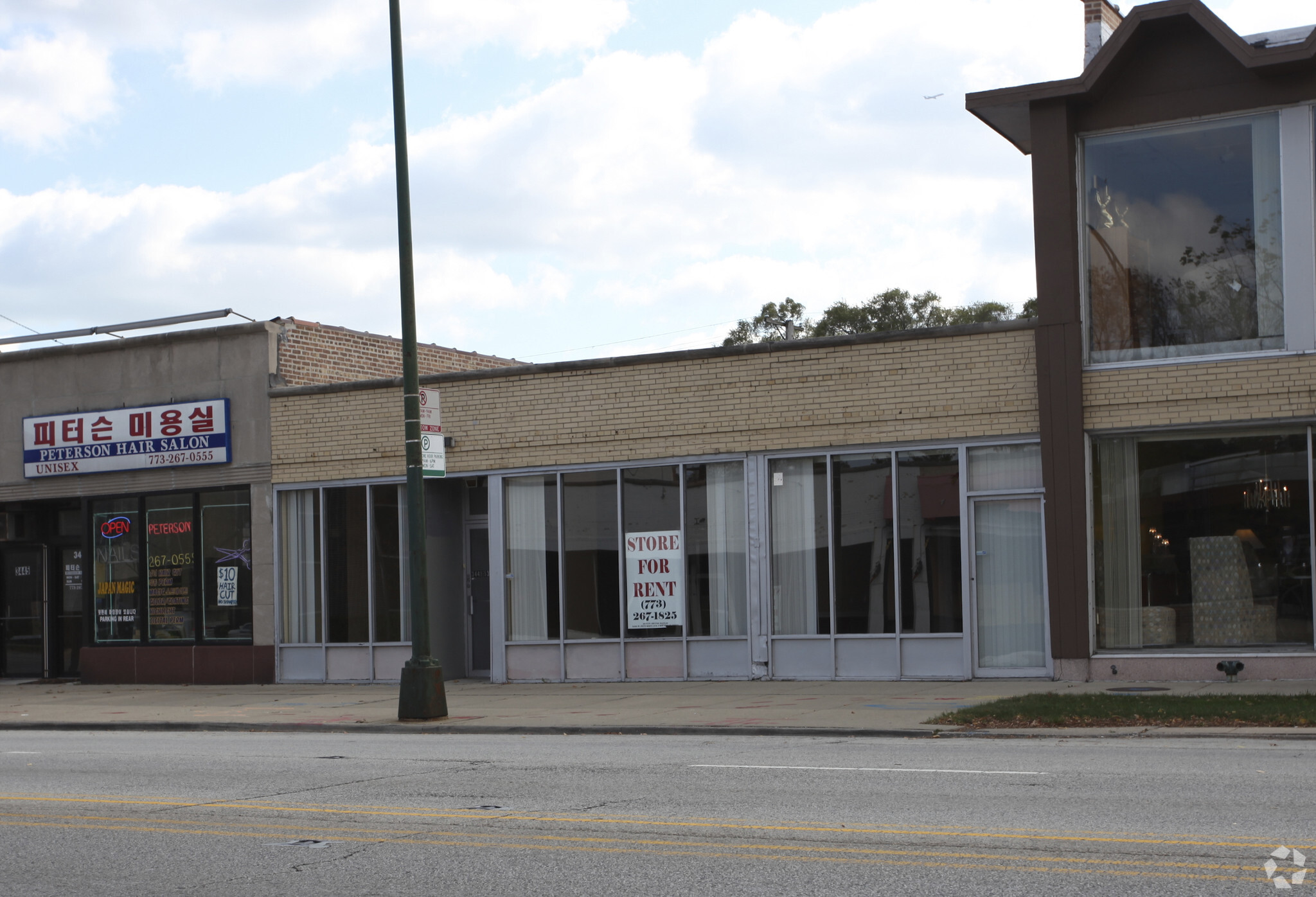 3449-3453 W Peterson Ave, Chicago, IL for lease Primary Photo- Image 1 of 3