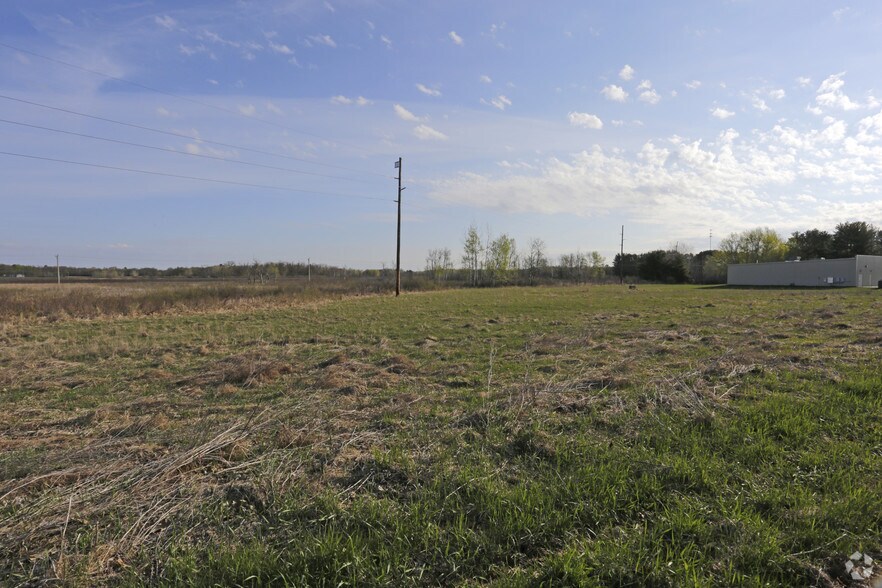 6th St NW, Braham, MN 55006