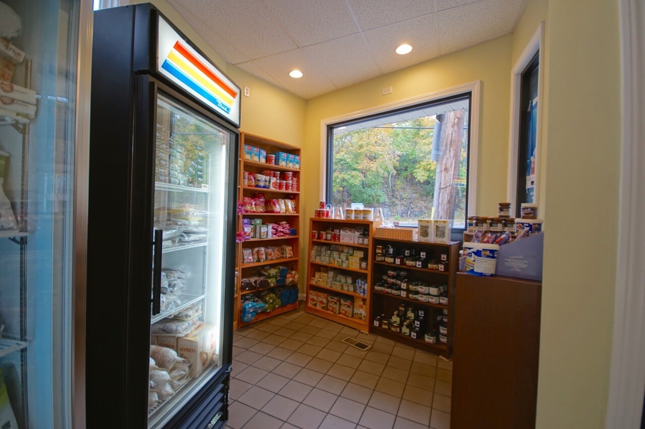 182 Myrtle St, Lynn, MA 01905