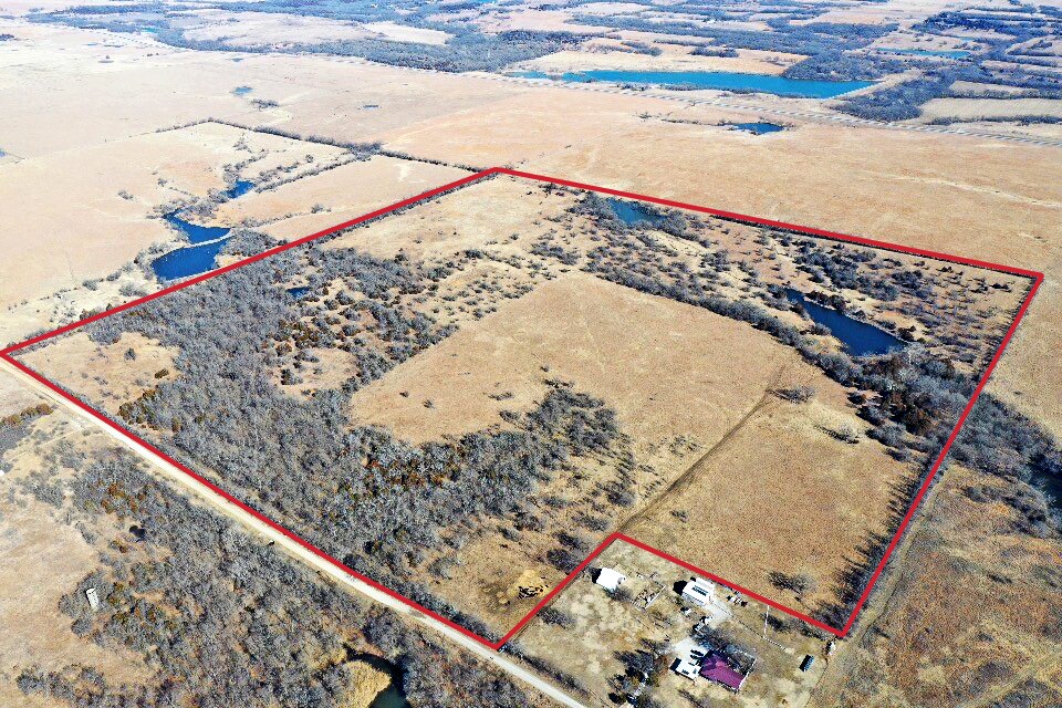 Native Rd & 15, N Of Nec, Howard, KS for sale Primary Photo- Image 1 of 1