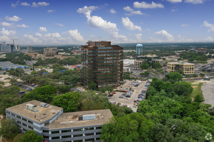 8122 Datapoint Dr, San Antonio, TX for lease - Aerial - Image 3 of 25