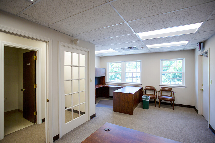 801 Main St, Concord, MA for lease - Interior Photo - Image 2 of 16