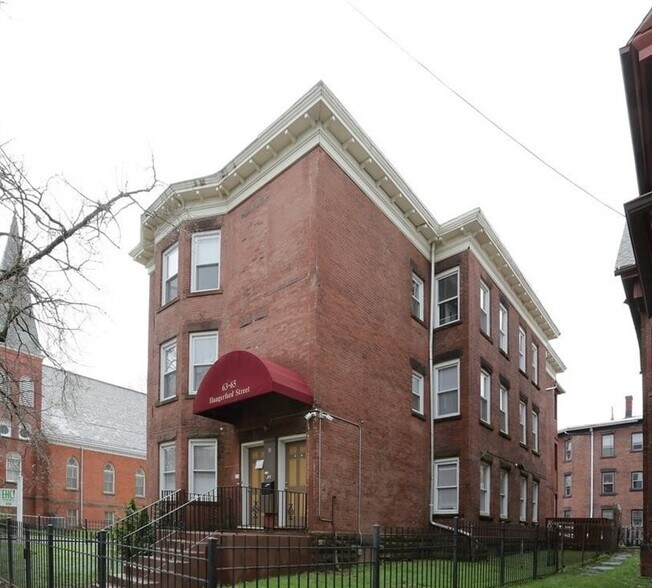 6365 Hungerford St, Hartford, CT 06106