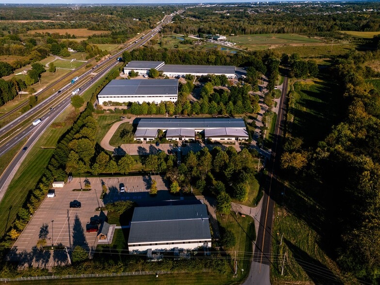 6001 W Van Horn Tavern Rd, Columbia, MO for lease - Building Photo - Image 3 of 34