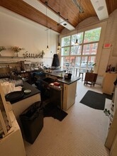 136-144 N 8th St, Brooklyn, NY for lease Interior Photo- Image 2 of 10