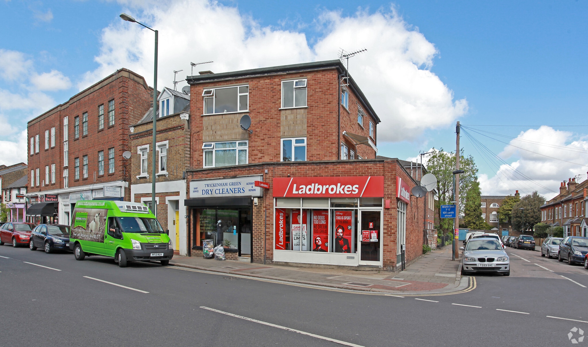 2-4 Staines Rd, Twickenham for sale Primary Photo- Image 1 of 1