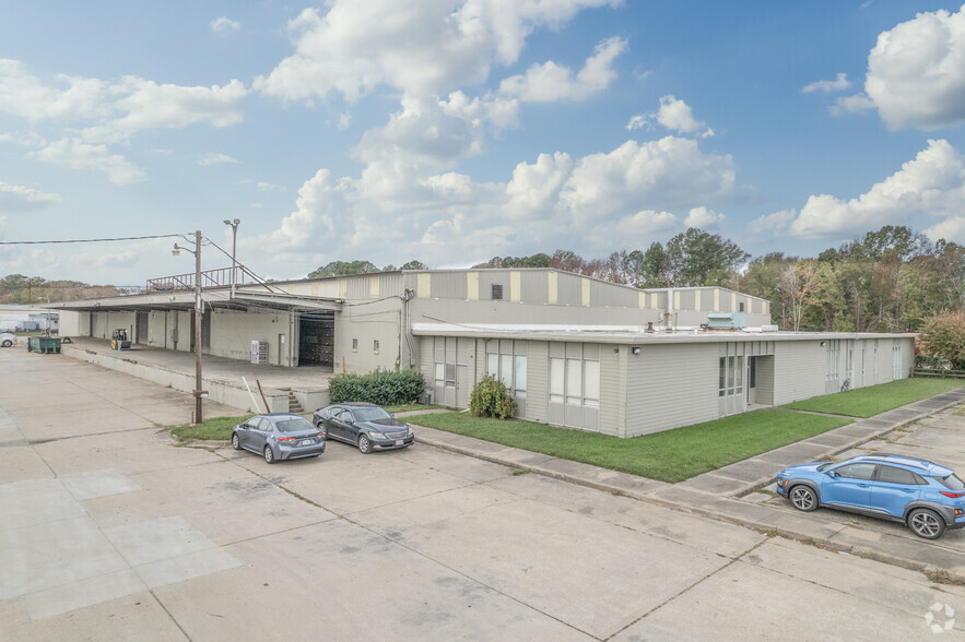 5601 City Line Rd, Newport News, VA for sale - Building Photo - Image 1 of 1