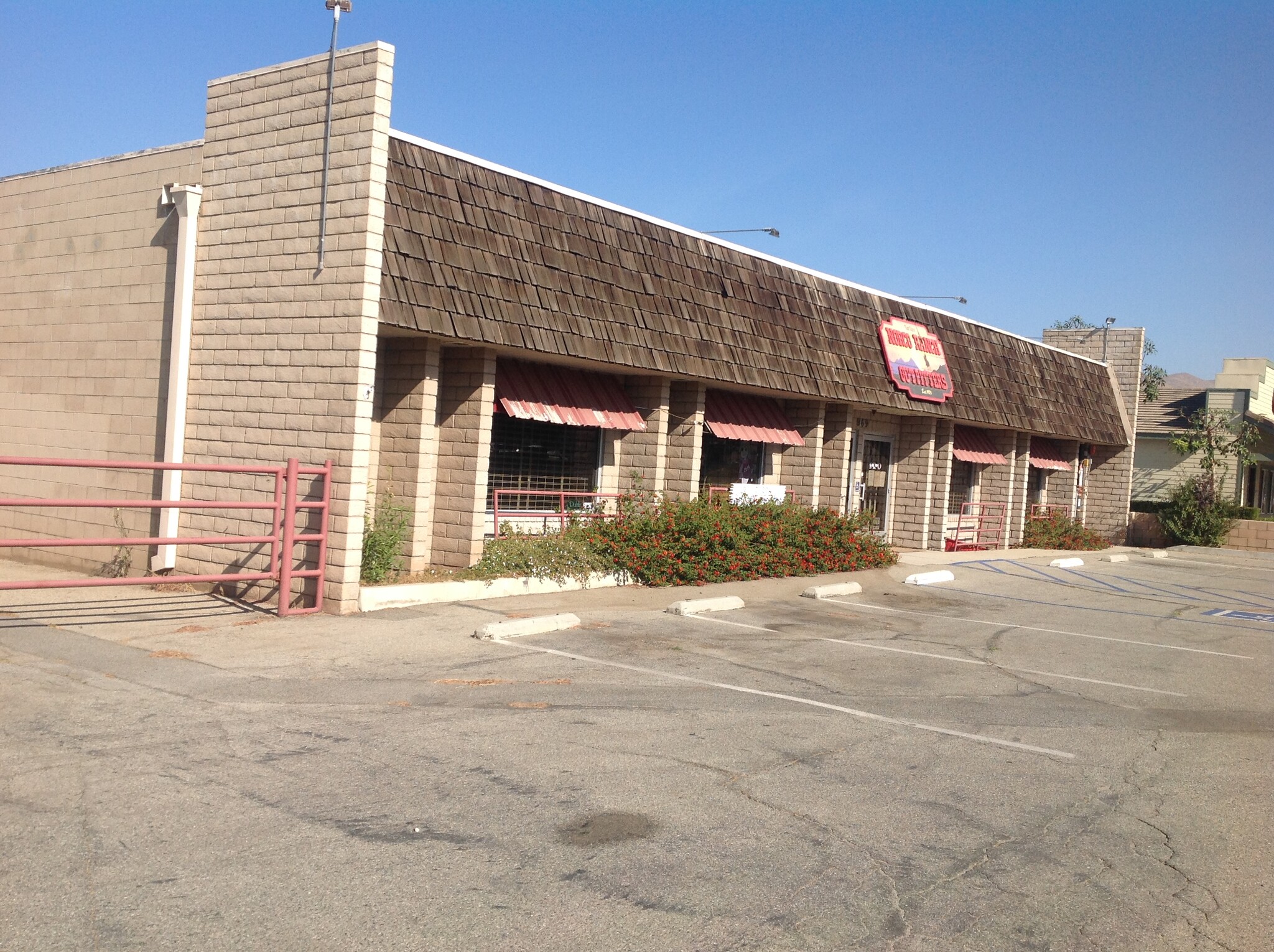 969 6th St, Norco, CA 92860 - Retail for Sale | LoopNet.com