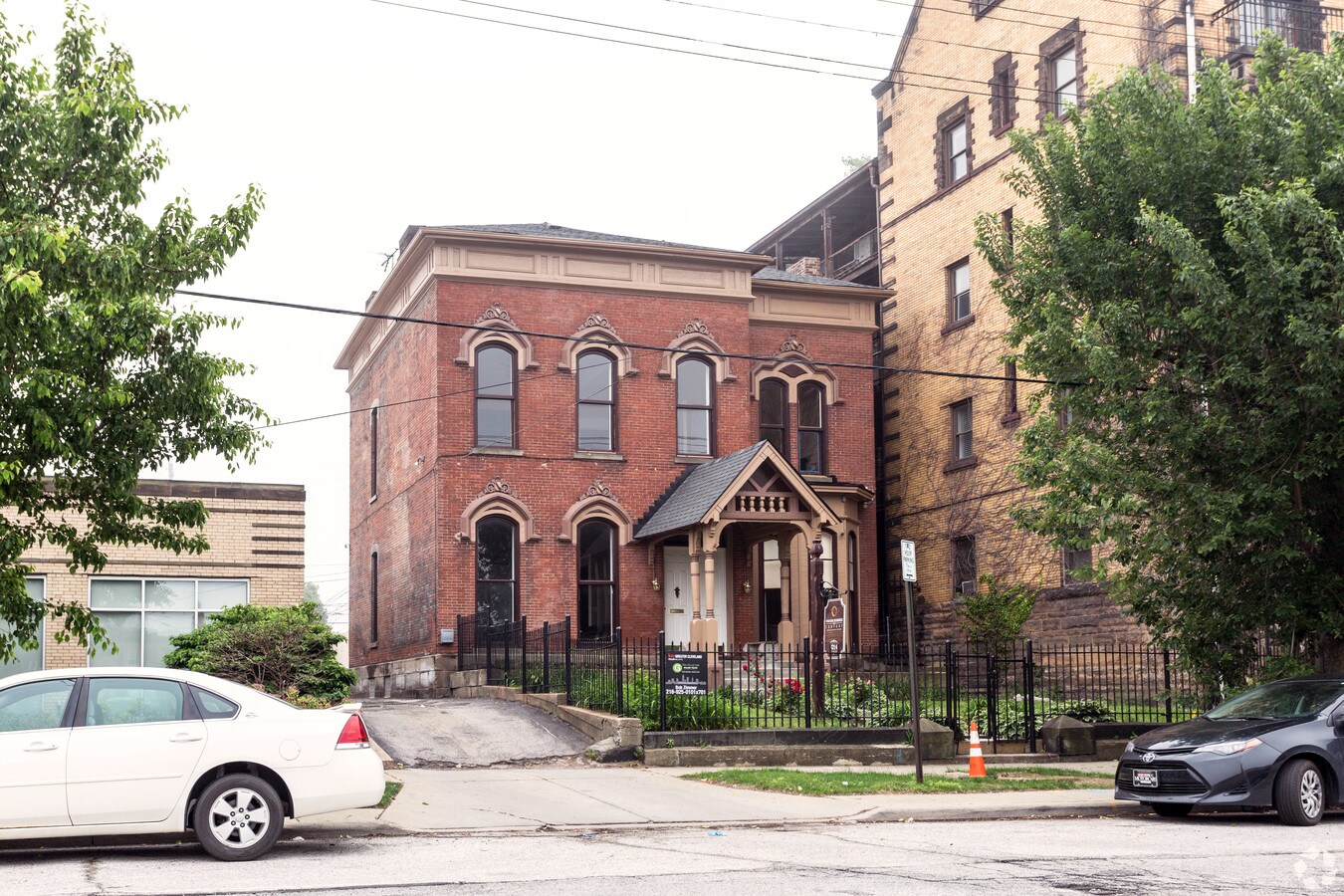 3214 Prospect Ave E, Cleveland, OH, 44115 Office/Residential Property