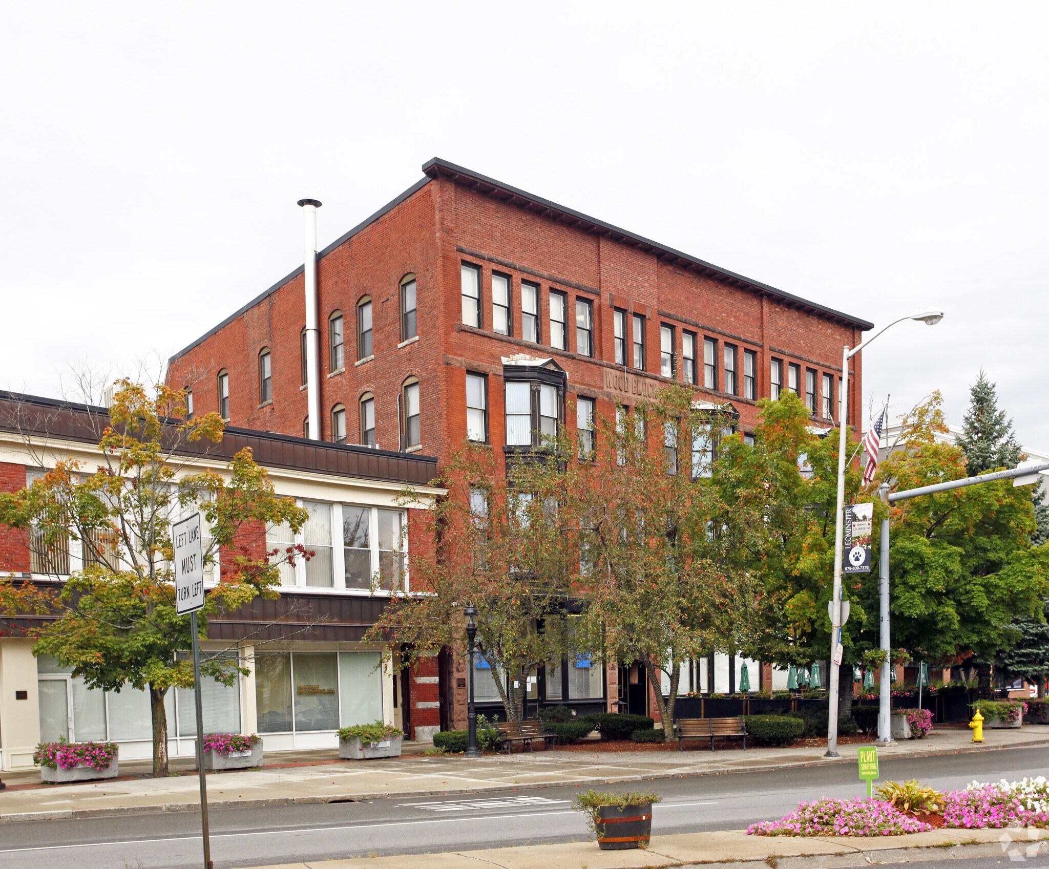 14 Monument Sq, Leominster, MA for sale Primary Photo- Image 1 of 1