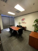 8606 Wall St, Austin, TX for lease Interior Photo- Image 1 of 3