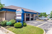 18 W Merchants Dr & 250 N Merchants Dr - Automotive Property
