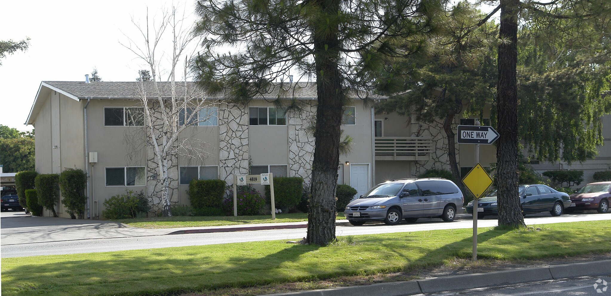 4819 Clayton Rd, Concord, CA for sale Primary Photo- Image 1 of 1