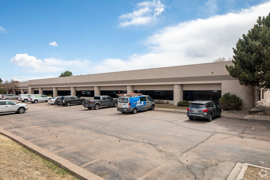 4180-4198 Center Park Dr, Colorado Springs, CO for lease - Building Photo - Image 2 of 3