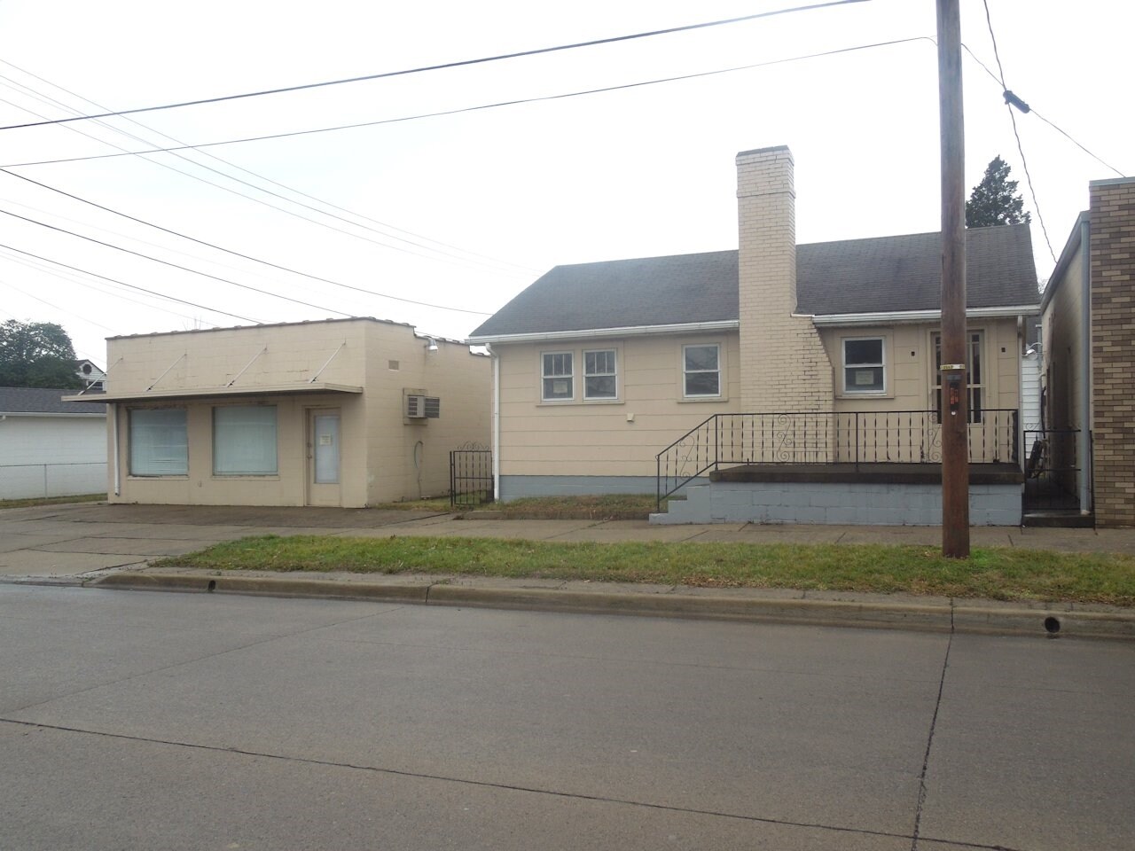 815 Kemp Ave, Ironton, OH for sale Primary Photo- Image 1 of 1