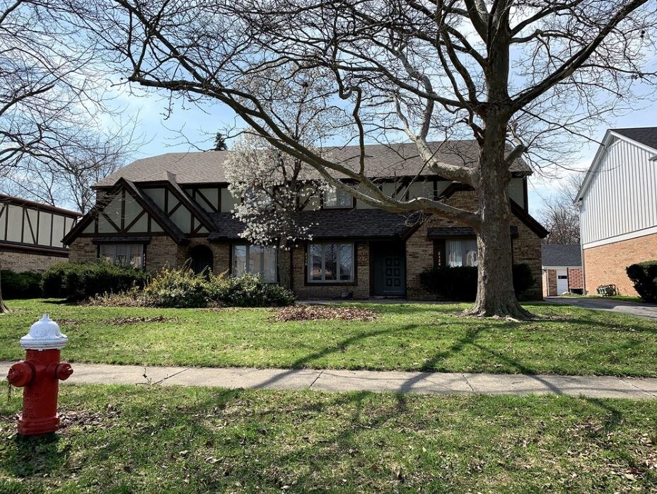 2323-2329 Rockspring Rd, Toledo, OH for sale Building Photo- Image 1 of 1