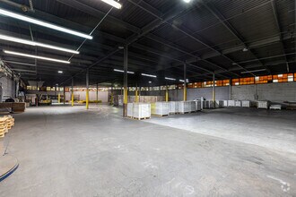 125 McKee St, East Hartford, CT for lease Building Photo- Image 1 of 3