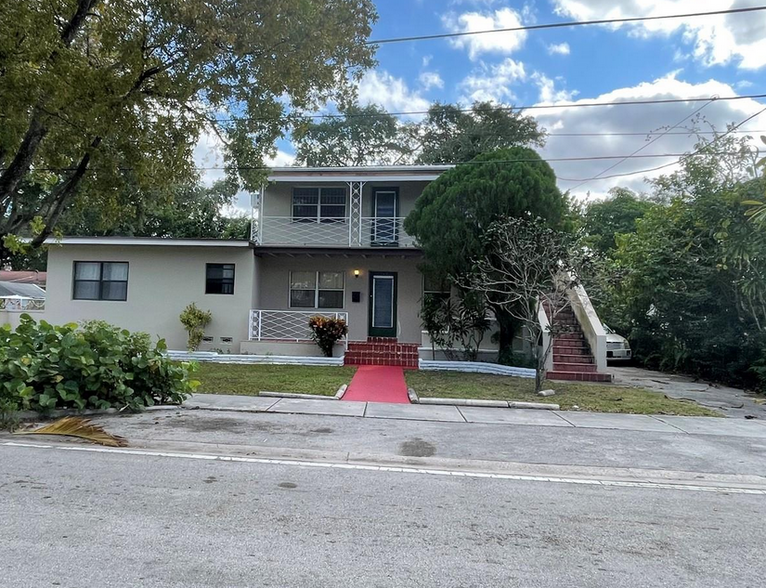 546 NE 65th St, Miami, FL for sale - Primary Photo - Image 1 of 1