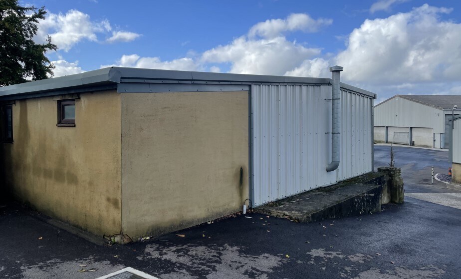 Millards Farm, Warminster for sale Primary Photo- Image 1 of 1