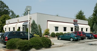 740 Thimble Shoals Blvd, Newport News, VA for lease - Building Photo - Image 1 of 1