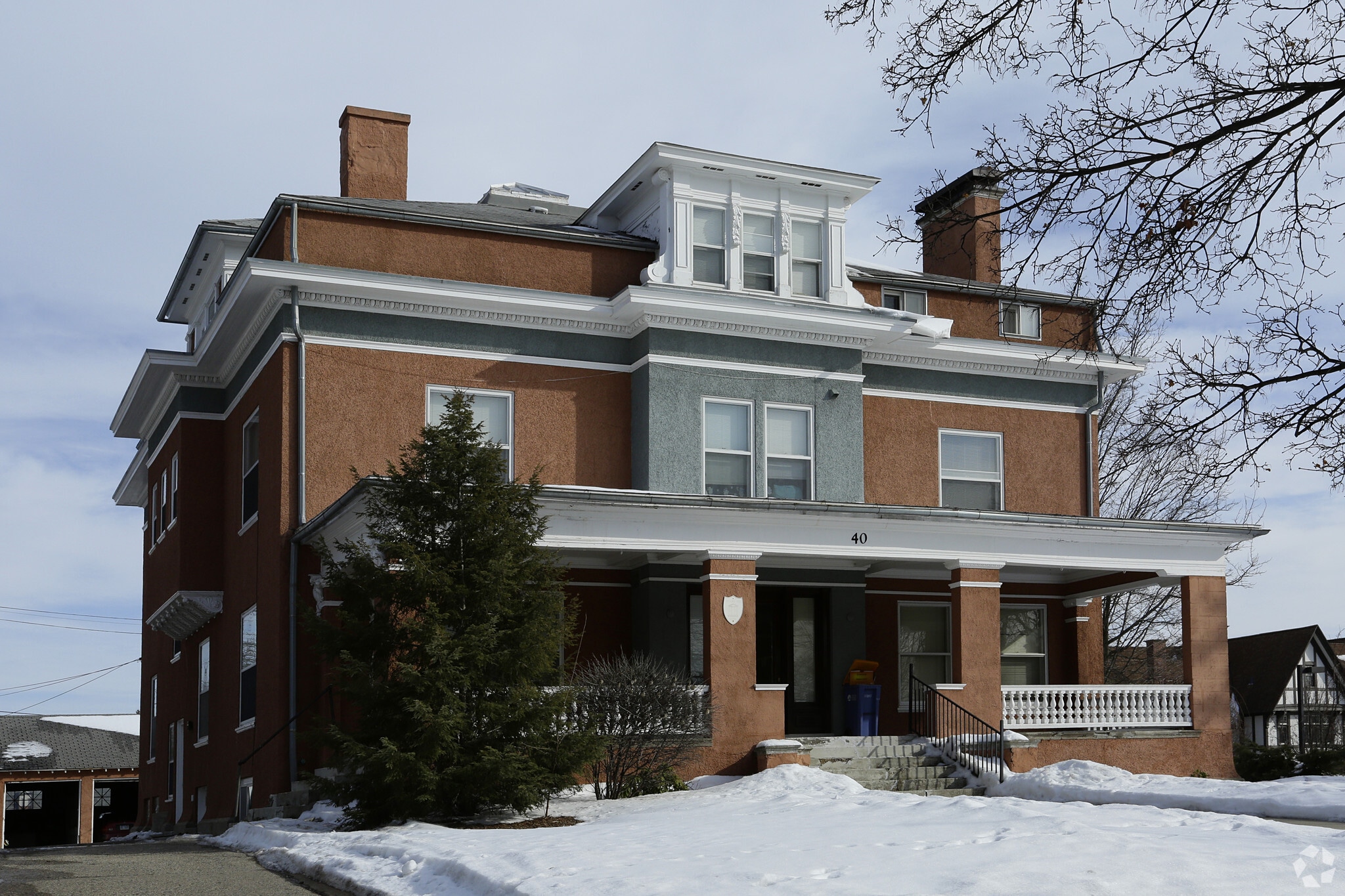 40 Prospect Ave NE, Grand Rapids, MI for sale Primary Photo- Image 1 of 3