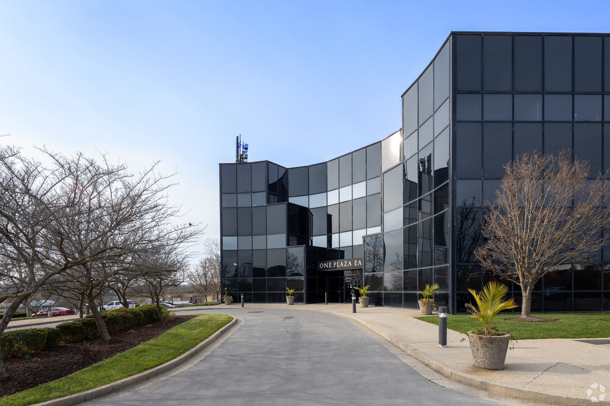 101 Prosperous Pl, Lexington, KY 40509 - One Plaza East | LoopNet