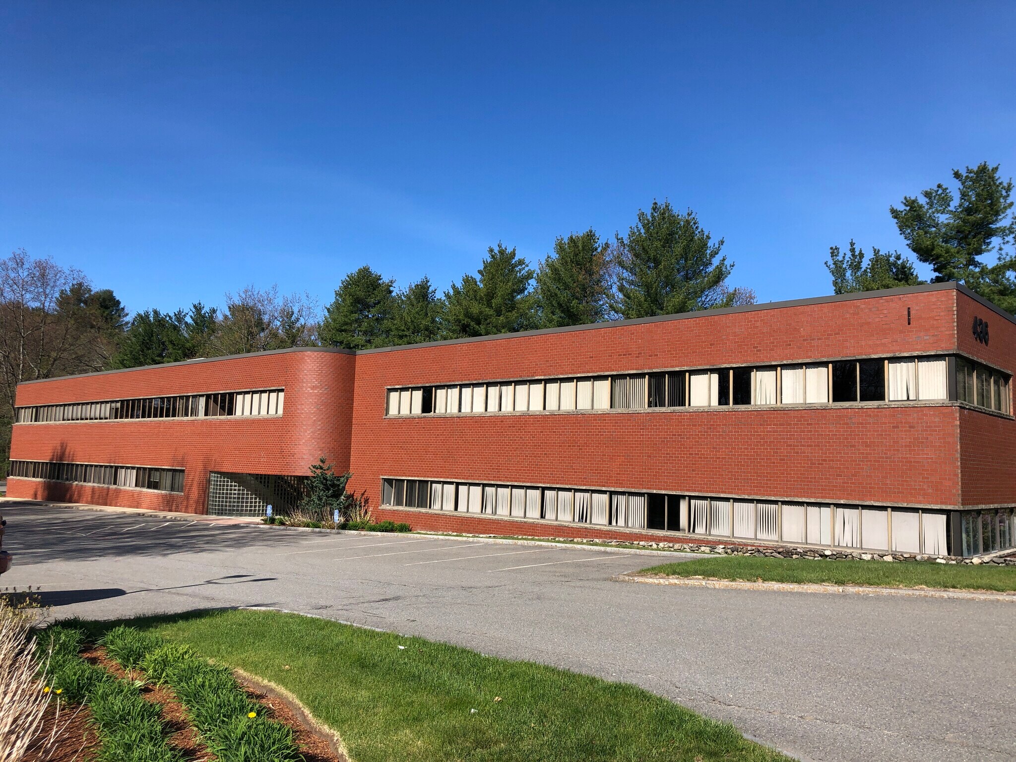 436 Amherst St, Nashua, NH 03063 OfficeMedical for Lease