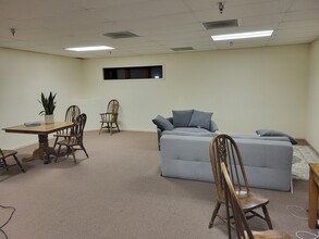 400-490 Lincoln Blvd, Lincoln, CA for lease Building Photo- Image 2 of 2