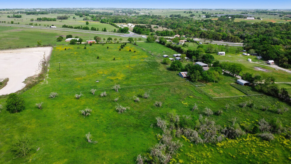 156 Hohenwalde School Rd, Brenham, TX for sale - Building Photo - Image 2 of 19