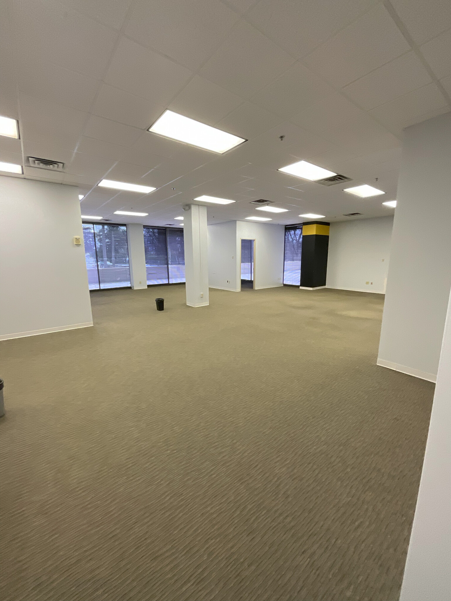 1718-1720 NW Peachtree St, Atlanta, GA for lease Interior Photo- Image 1 of 4