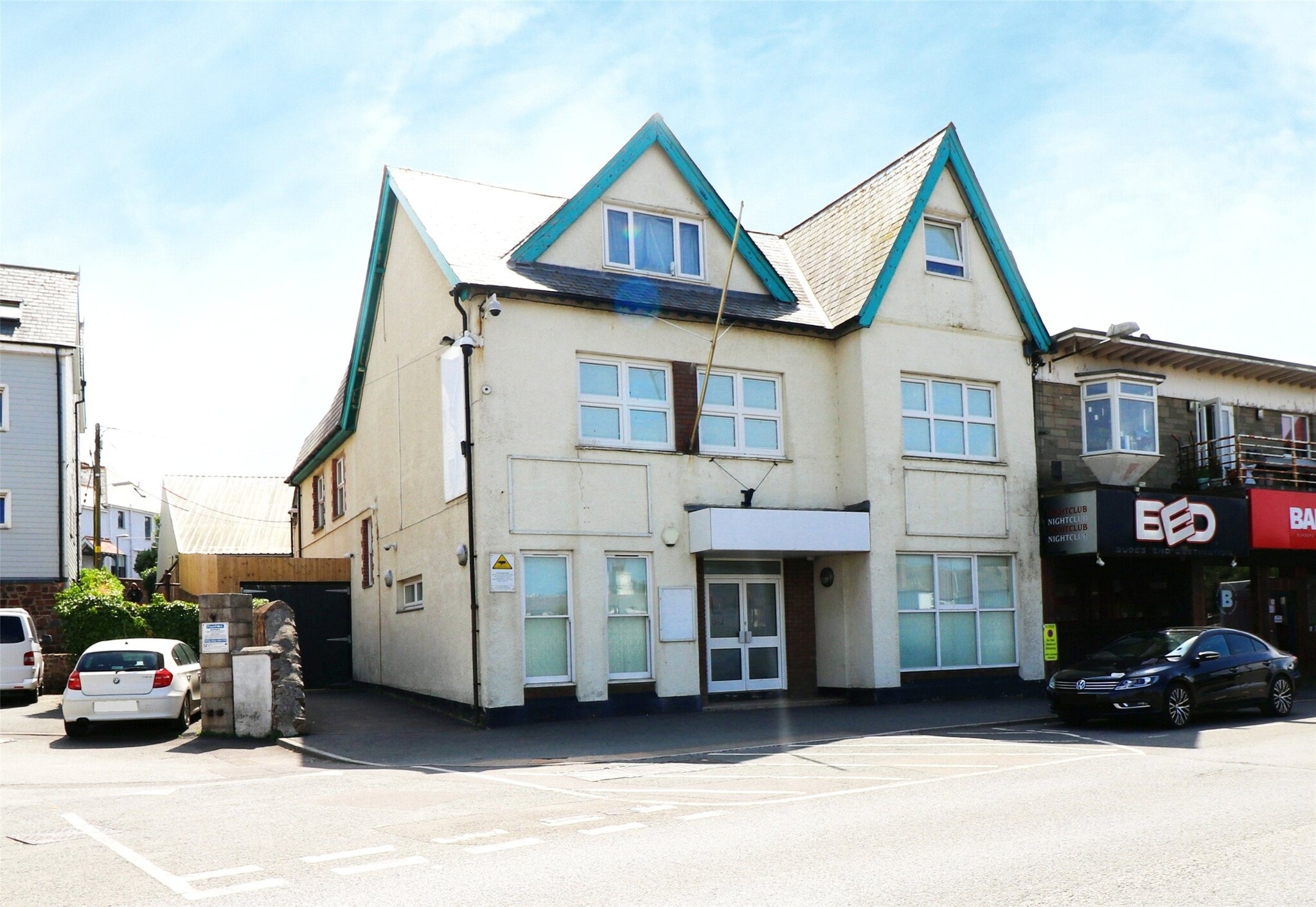 35 The Strand, Bude for sale Primary Photo- Image 1 of 9