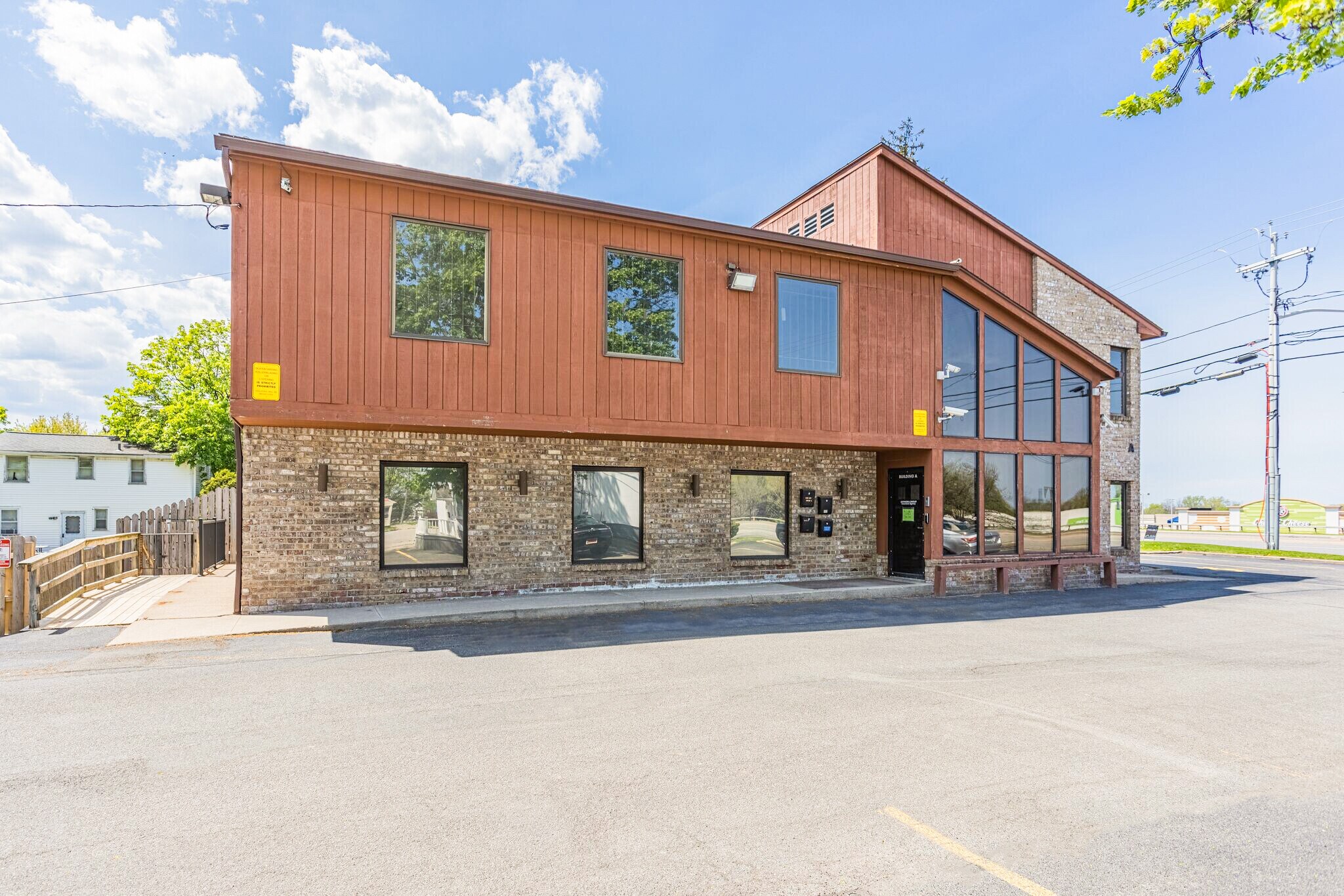 3101 W Ridge Rd, Rochester, NY 14626 User Occupant sale, entire