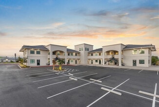 3027 E Sunset Rd, Las Vegas, NV for lease Building Photo- Image 1 of 9