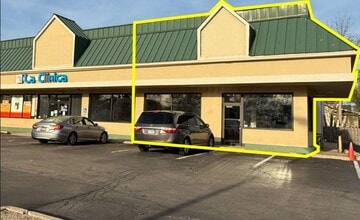 609-611 Dundee Ave, Elgin, IL for lease Building Photo- Image 1 of 1