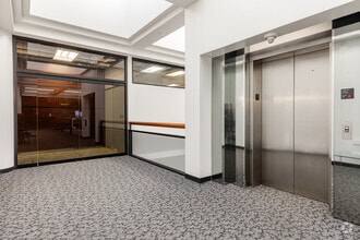 4949 Harrison Ave, Rockford, IL for lease Interior Photo- Image 1 of 1