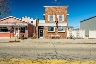 J&M Bar - Pub