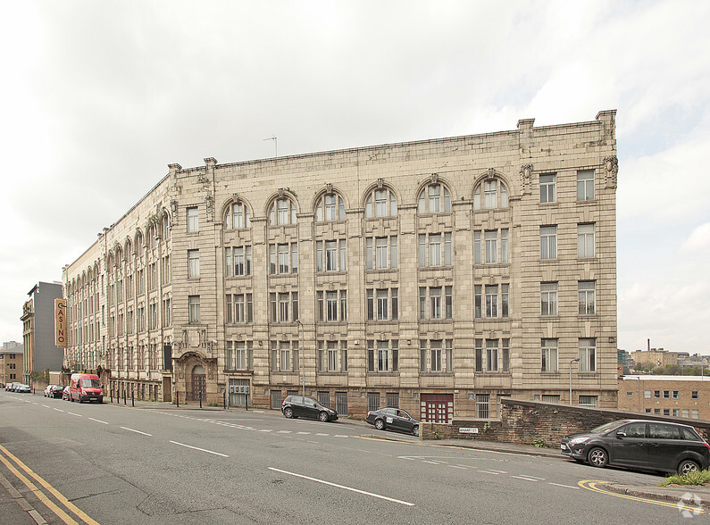 Bolton Rd, Bradford for sale - Primary Photo - Image 1 of 1