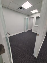 2501 E Commercial Blvd, Fort Lauderdale, FL for lease Interior Photo- Image 2 of 8