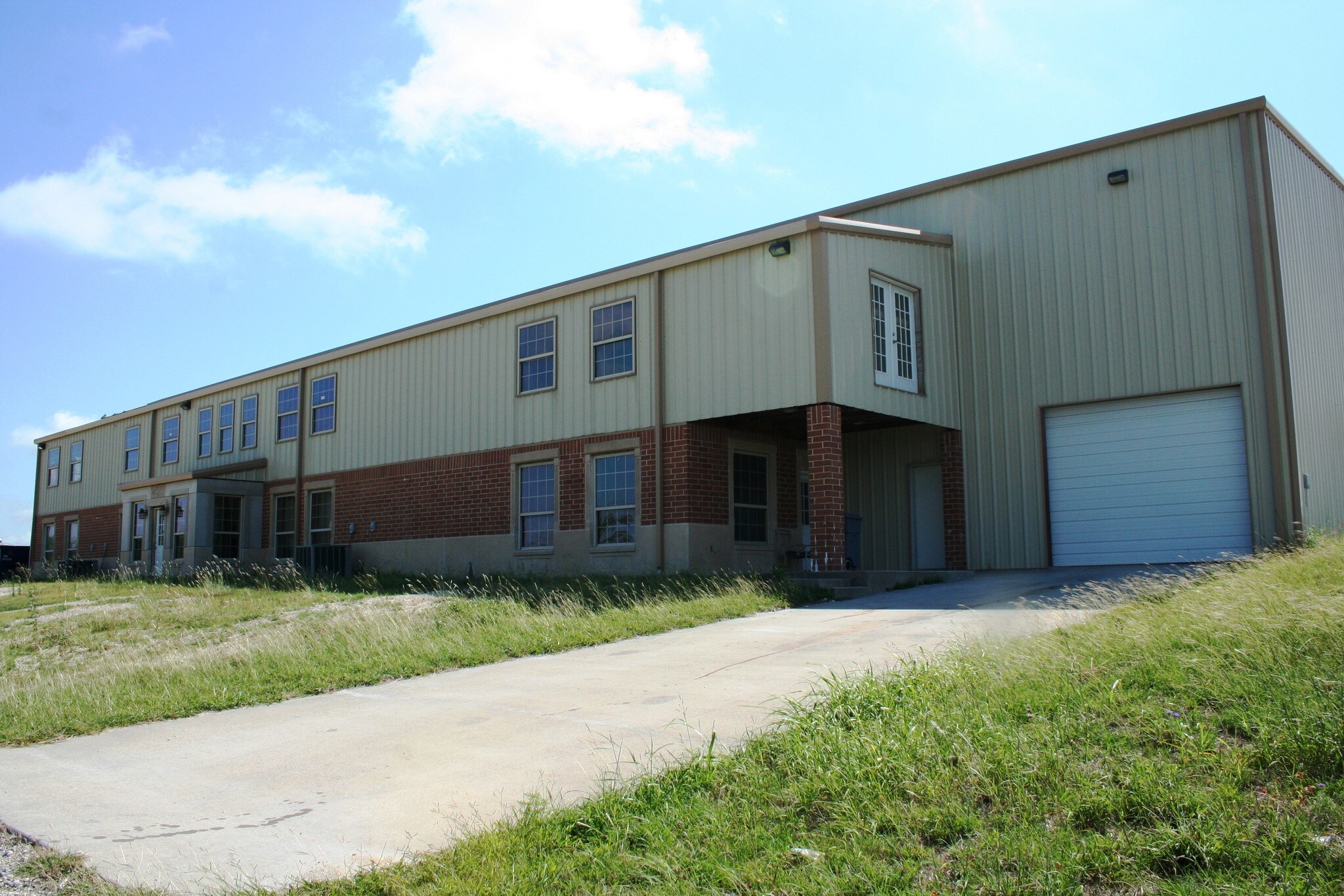 1763 Old Denton Rd, Decatur, TX for sale Primary Photo- Image 1 of 1