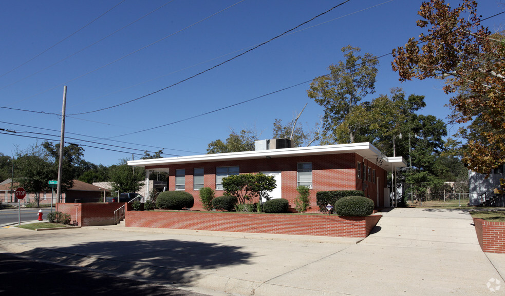 400 Pace Blvd, Pensacola, FL for sale - Building Photo - Image 1 of 1