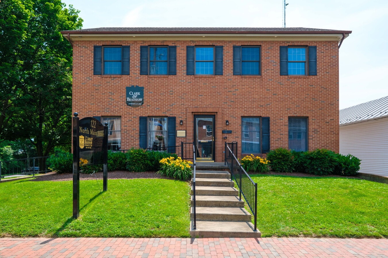 122 N Main St, Woodstock, VA 22664 - PROFESSIONAL OFFICE SPACE ...