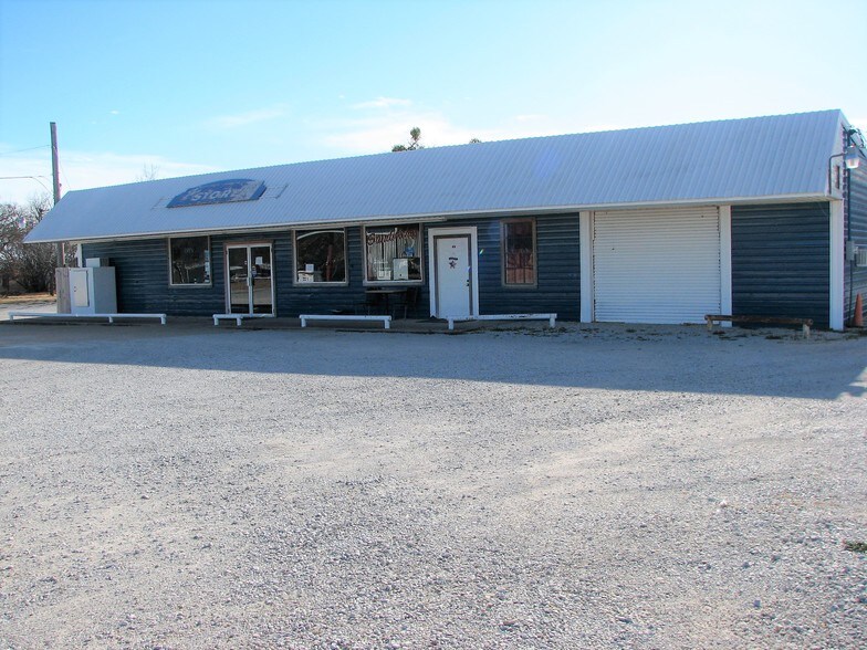 207 N Highway 6, Carbon, TX for sale - Primary Photo - Image 1 of 1
