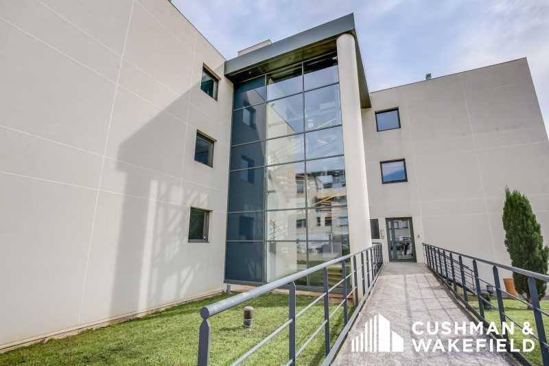 18 Rue Elie Pelas, Marseille for lease - Building Photo - Image 3 of 12