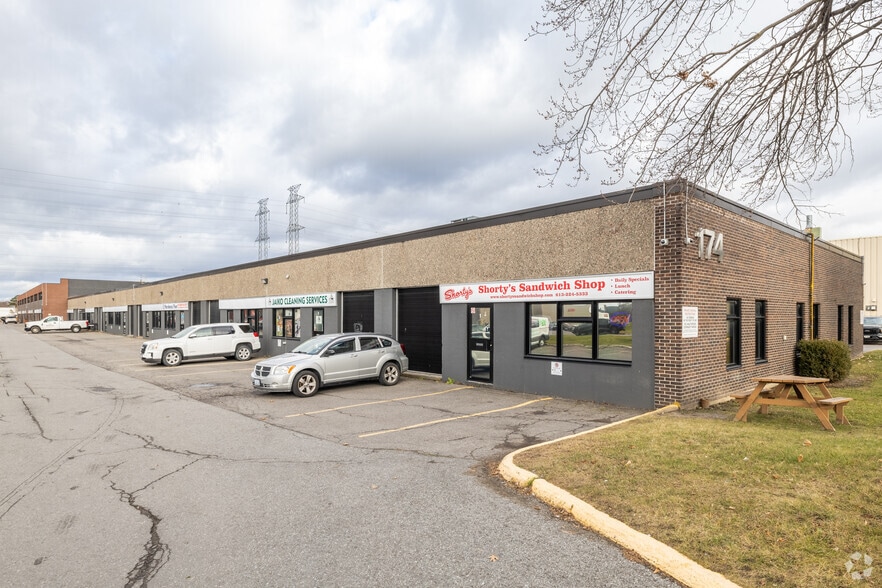 174 Colonnade Rd, Ottawa, ON for sale - Building Photo - Image 3 of 3