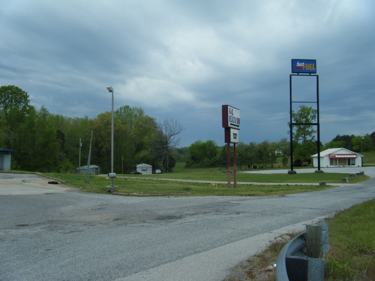 75 Bodine Loop, Hurricane Mills, TN 37078