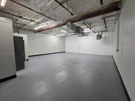 5500 Center - Warehouse