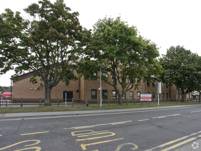 First Ave, Doncaster for lease - Building Photo - Image 2 of 6